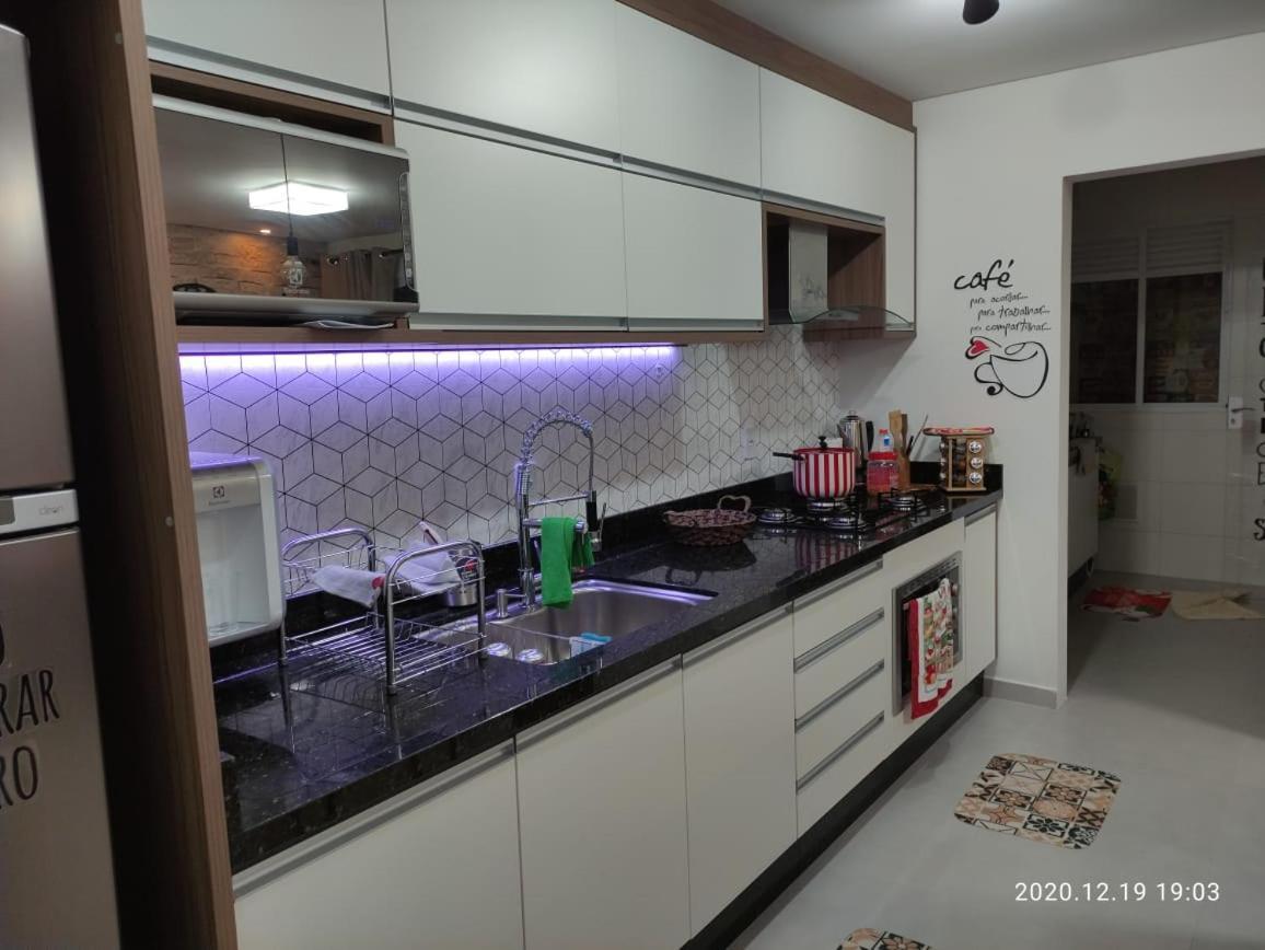 Apartamento Penha De Frente Para O Mar Екстер'єр фото